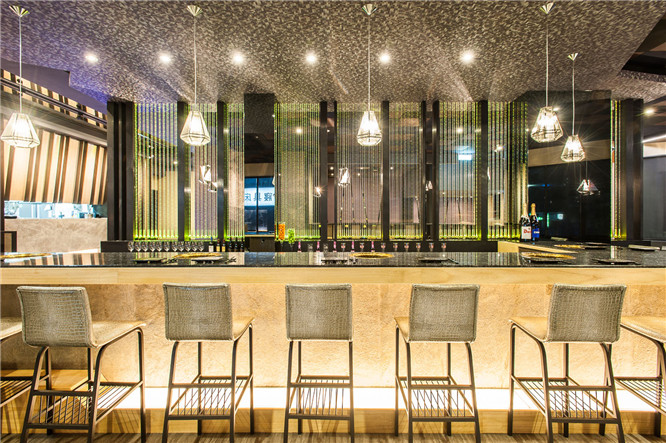 燒烤餐廳吧臺區(qū)設計效果圖