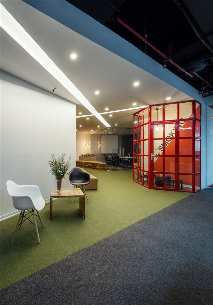 靈活的企業(yè)辦公室設計案例