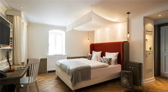 簡(jiǎn)單優(yōu)雅的LA MAISON酒店客房