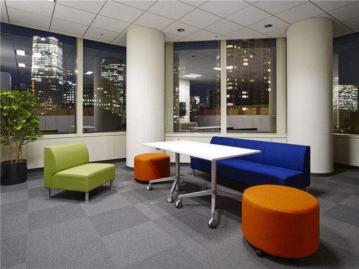國外現(xiàn)代時尚辦公空間