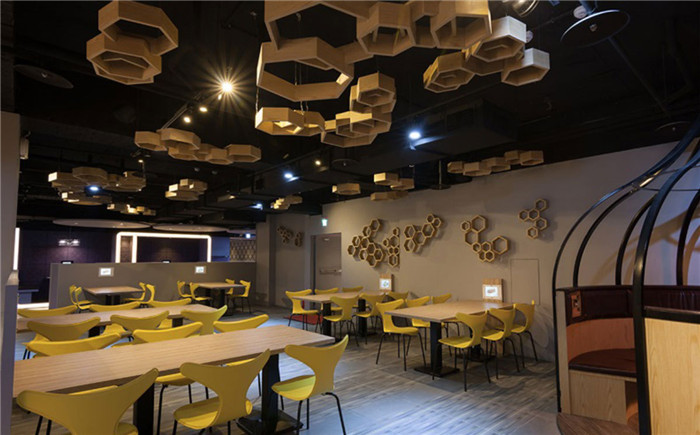前衛(wèi)時尚餐飲空間設(shè)計案例