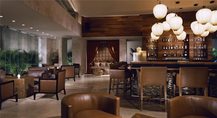 度假酒店室內(nèi)公共空間設(shè)計(jì)案例