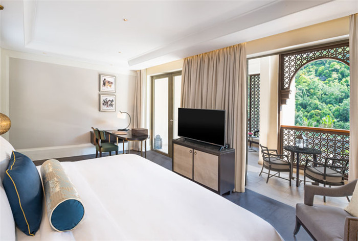 大氣雅致的酒店客房空間設(shè)計(jì)實(shí)景圖