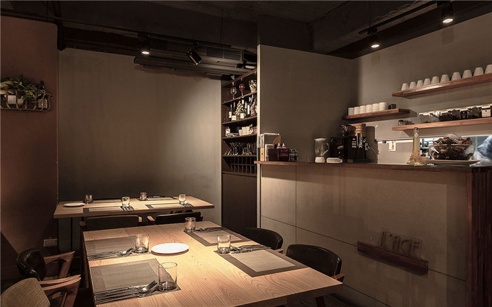 工業(yè)風西餐廳吧臺設計圖