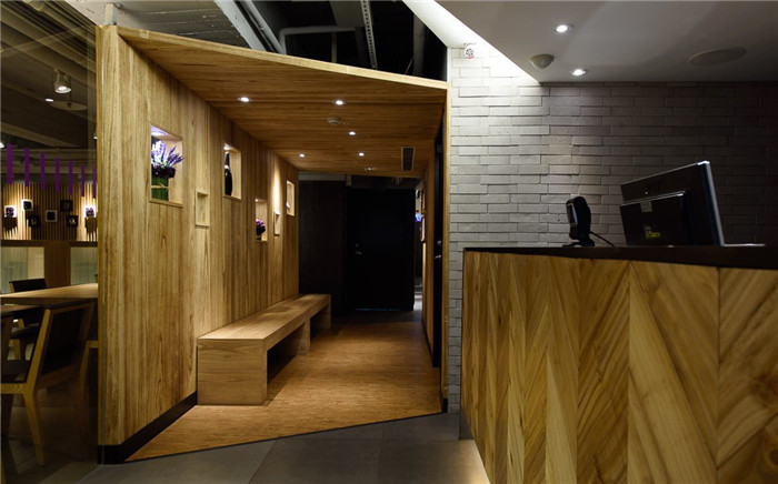 現(xiàn)代舒適的陶板屋和風(fēng)創(chuàng)作料理餐廳裝修設(shè)計(jì)案例