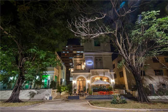 酒店建筑外觀設(shè)計(jì)實(shí)景圖