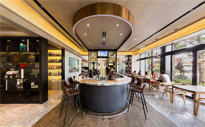 貴族英倫風馬球主題咖啡廳酒吧設計案例