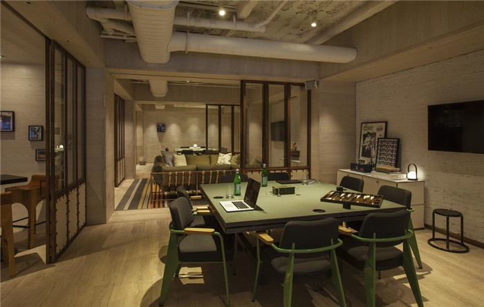 針對(duì)現(xiàn)代年輕旅行者的萬(wàn)豪Moxy時(shí)尚創(chuàng)新型酒店設(shè)計(jì)說(shuō)明  