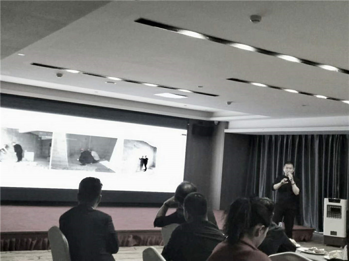 河南室內(nèi)設(shè)計網(wǎng)第六十六期“月談越好”