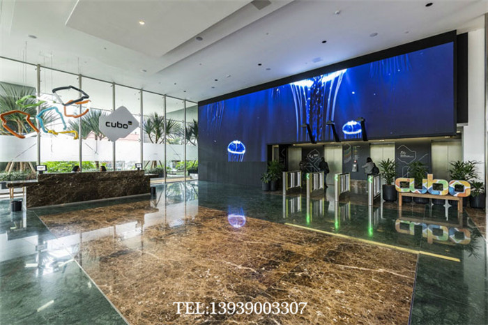 鄭州辦公室裝修設(shè)計(jì)公司-國(guó)外創(chuàng)意聯(lián)合辦公設(shè)計(jì)案例