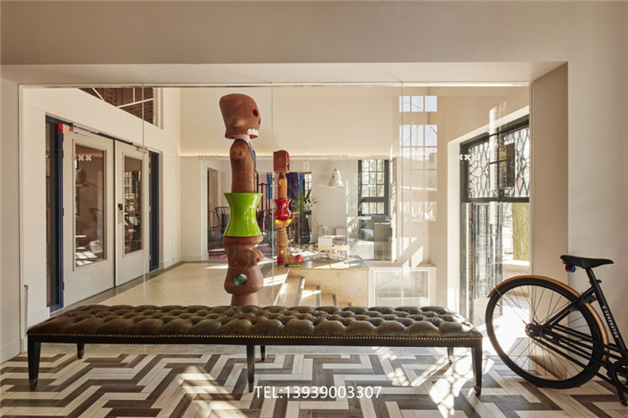 國外藝術(shù)青年旅館大廳設(shè)計(jì)方案