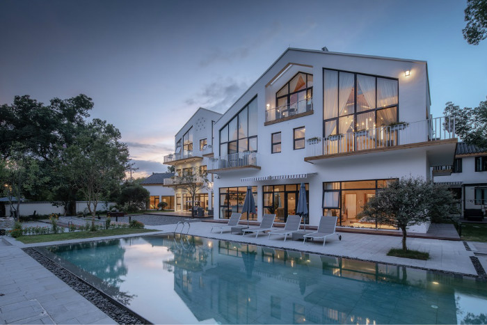 鄭州專(zhuān)業(yè)民宿設(shè)計(jì)公司推薦清新原木民宿設(shè)計(jì)案例