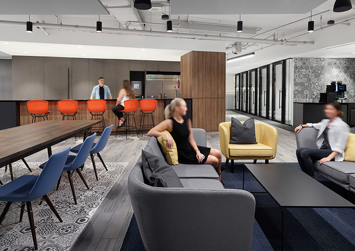 河南專業(yè)辦公設(shè)計(jì)公司推薦大型咨詢公司辦公設(shè)計(jì)案例