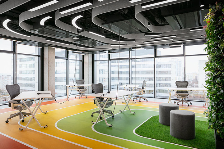 鄭州勃朗辦公設計公司推薦彩虹主題創(chuàng)意辦公設計案例
