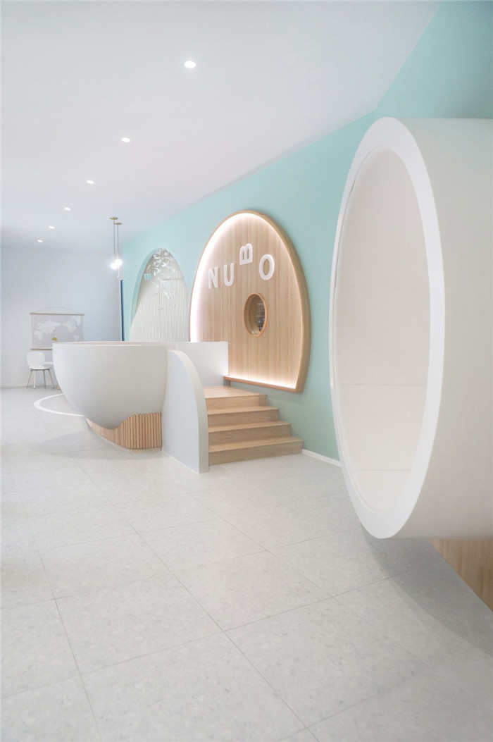 多重感觸的樂(lè)園主題國(guó)外藝術(shù)培訓(xùn)學(xué)校設(shè)計(jì)方案