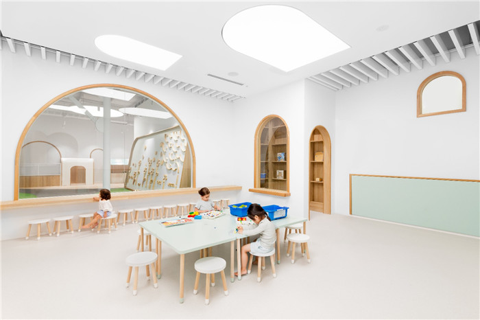 多重感觸的樂(lè)園主題國(guó)外藝術(shù)培訓(xùn)學(xué)校教室設(shè)計(jì)方案