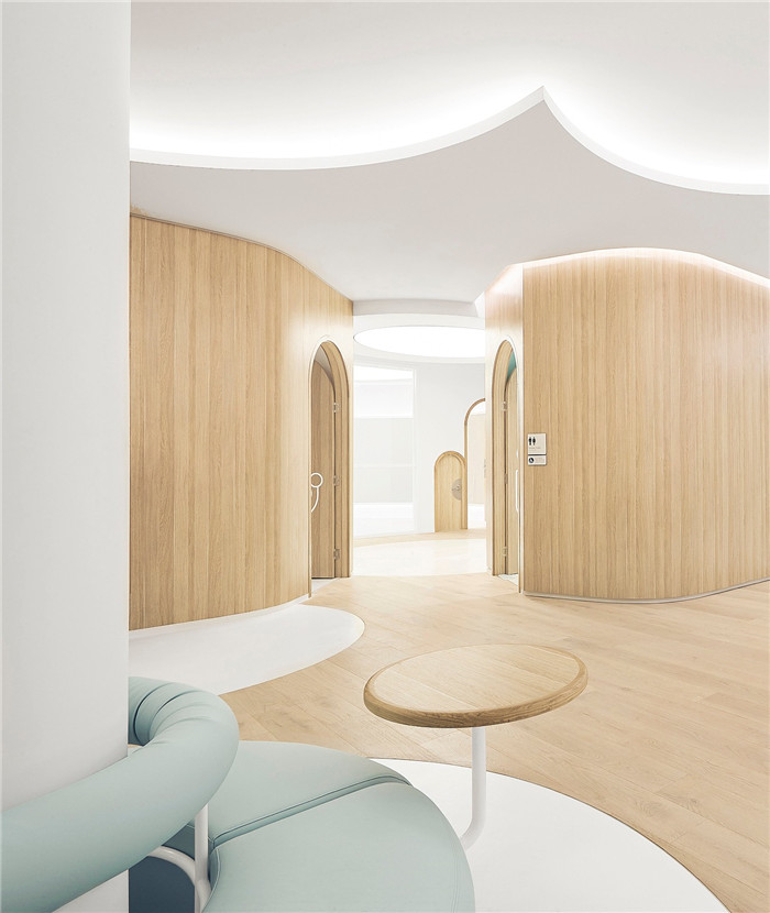 多重感觸的樂(lè)園主題國(guó)外藝術(shù)培訓(xùn)學(xué)校設(shè)計(jì)方案