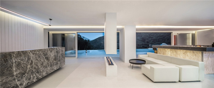 與自然融為一體的超美民宿度假酒店大堂設(shè)計案例