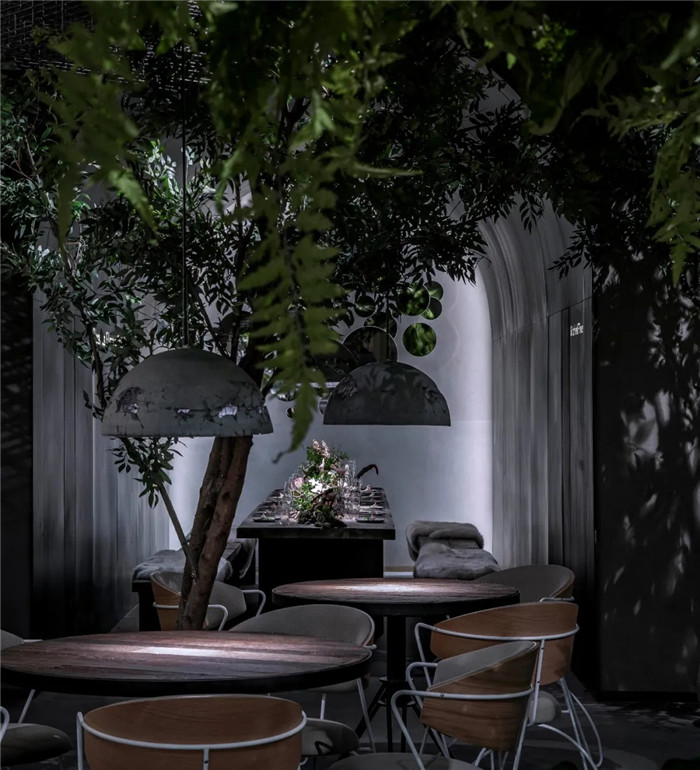 都市叢林主題餐廳設(shè)計(jì)實(shí)景圖