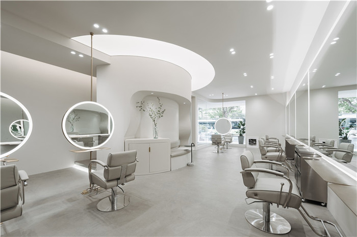 小店面大驚喜  讓人眼前一亮的美發(fā)店剪發(fā)區(qū)設(shè)計(jì)方案