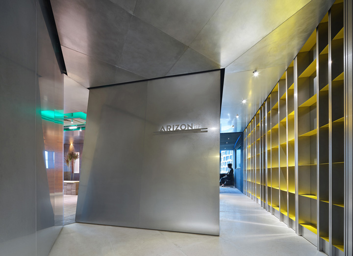 打破傳統(tǒng)辦公模式  開放靈活的設(shè)計公司辦公設(shè)計圖