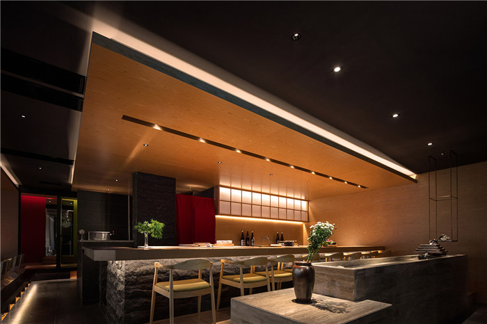 優(yōu)雅沉靜儀式感十足的日式料理餐廳裝修設計方案