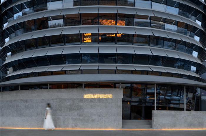 中式哲學(xué)現(xiàn)代手法  超時(shí)尚前衛(wèi)老鋪烤鴨店設(shè)計(jì)方案