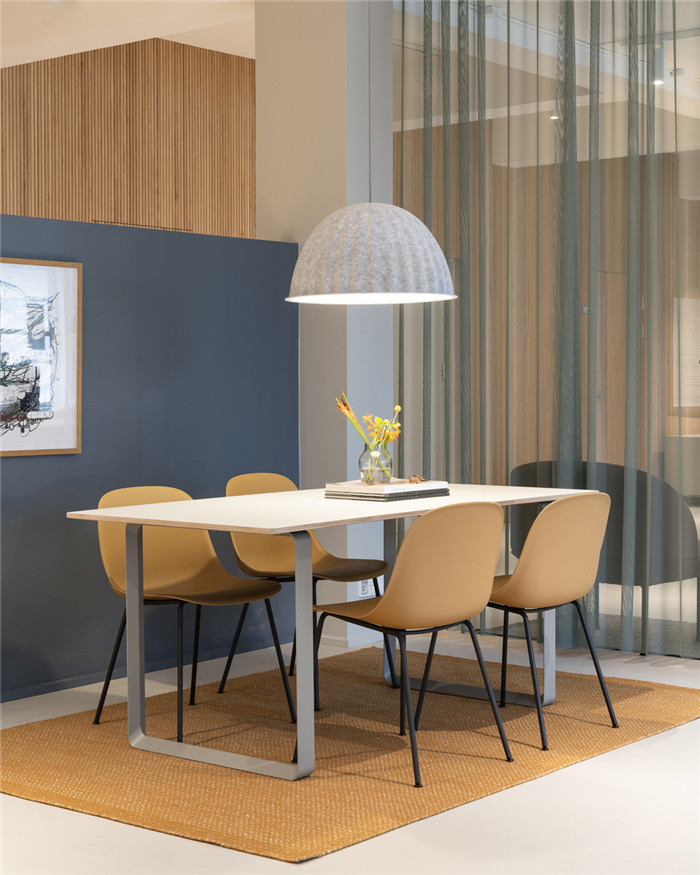 鄭州辦公設(shè)計(jì)公司推薦簡(jiǎn)約北歐風(fēng)家具公司總部辦公設(shè)計(jì)