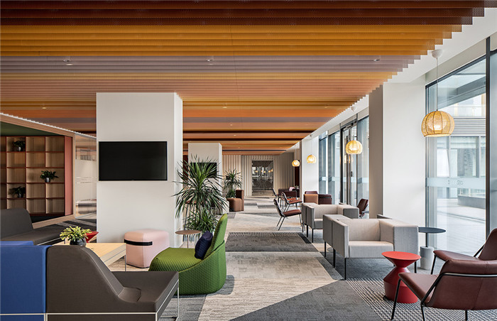 鄭州勃朗設(shè)計分享上市科技公司辦公樓裝修設(shè)計方案