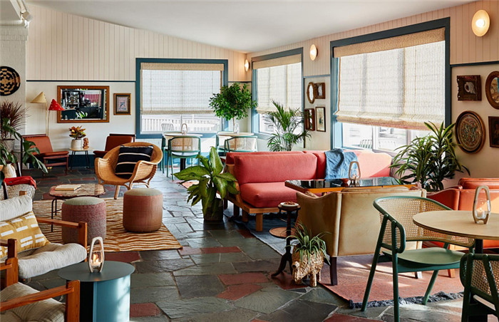 美國The Wayfinder Hotel復(fù)古風酒店翻新改造設(shè)計