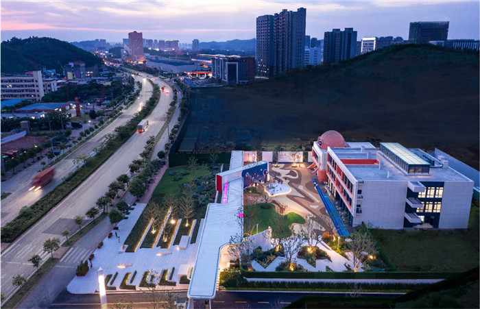 讓孩子親密接觸自然的創(chuàng)意幼兒園設(shè)計(jì)方案