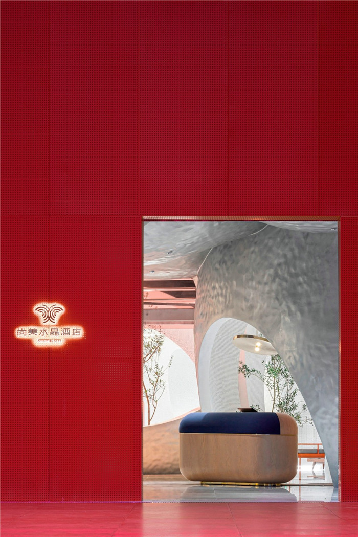 李想女神精品酒店設(shè)計新作：尚美水晶酒店設(shè)計