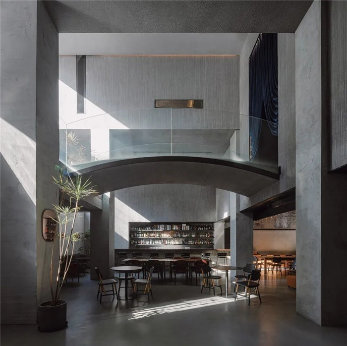 極具藝術美感的混凝土冷淡風精品酒店設計案例