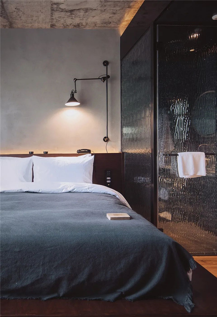 極具藝術美感的混凝土冷淡風精品酒店設計案例