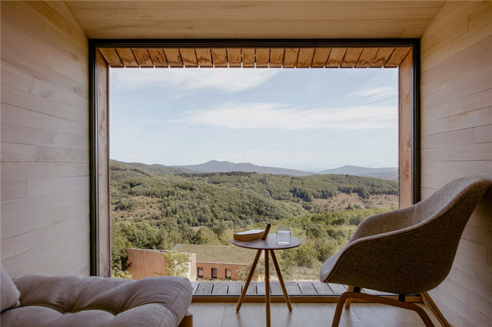 法國北歐風(fēng)情Breitenbach景觀酒店客房設(shè)計(jì)