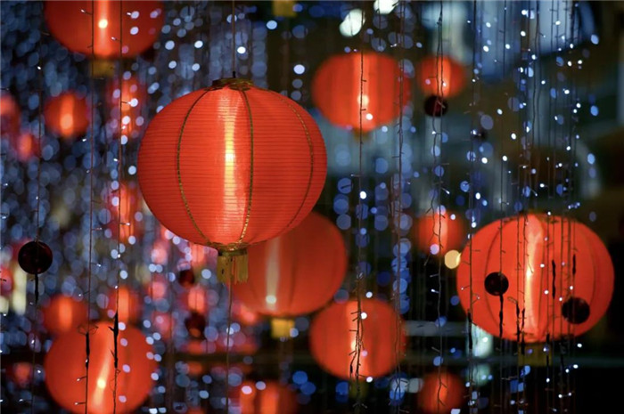 疫情下倡導(dǎo)原地過(guò)年  景區(qū)、酒店如何打造春節(jié)牌