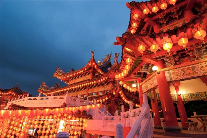 疫情下倡導(dǎo)原地過(guò)年  景區(qū)、酒店如何打造春節(jié)牌