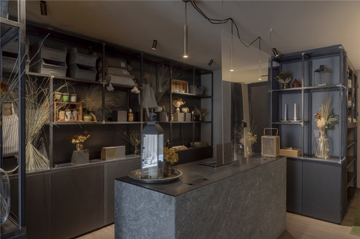 時尚滑雪場里的切爾沃山度假村設(shè)計賞析