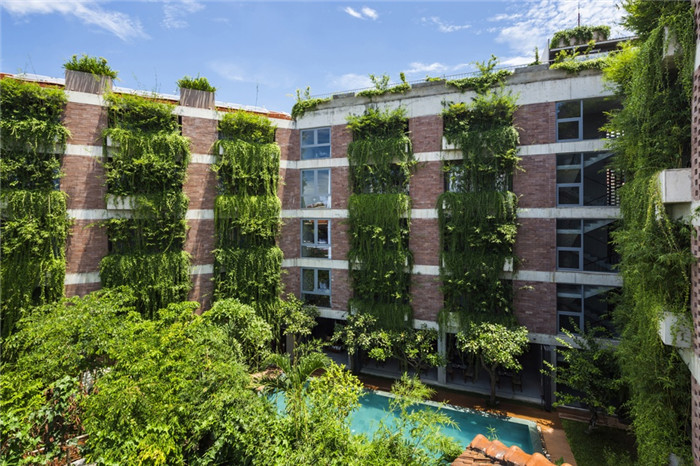 酒店外觀設(shè)計(jì)-將綠植融入設(shè)計(jì)的越南ATLAS酒店設(shè)計(jì)案例