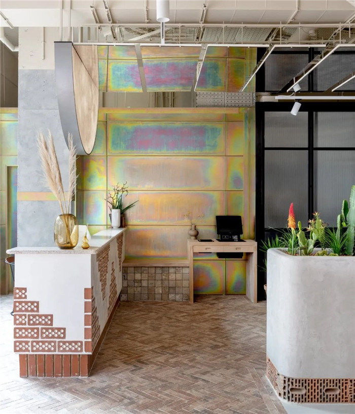 國外低成本環(huán)保改造酒店設(shè)計案例：Bermonds Locke酒店