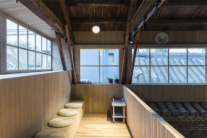 簡約工業(yè)風(fēng)老酒店翻新改造設(shè)計(jì)案例