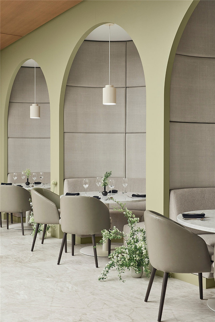 Chateau Champlain萬豪酒店翻新改造設(shè)計(jì)案例