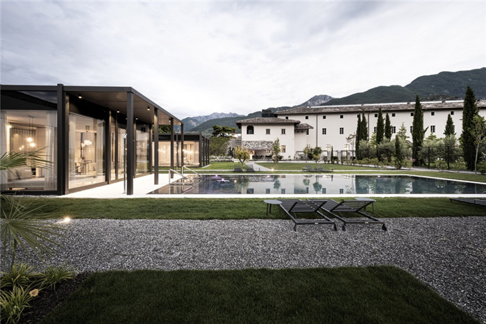 獨(dú)具特色的Monastero Arx Vivendi度假酒店設(shè)計