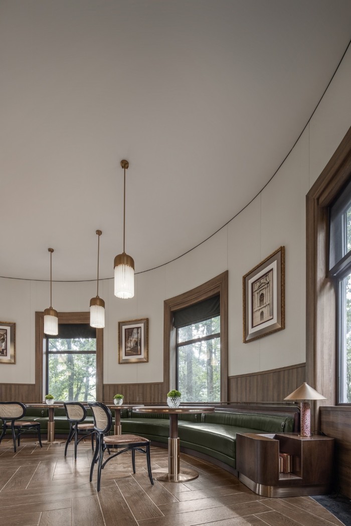 以城市文化為主題的復(fù)古風(fēng)賓館改造設(shè)計案例