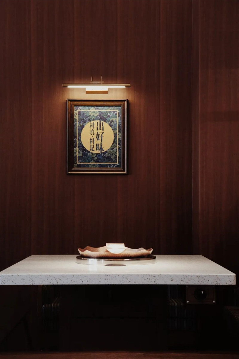復(fù)古又時髦的經(jīng)典火鍋店改造設(shè)計案例