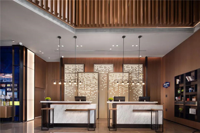 希爾頓歡朋簽約600家  中外混血酒店如何出圈？