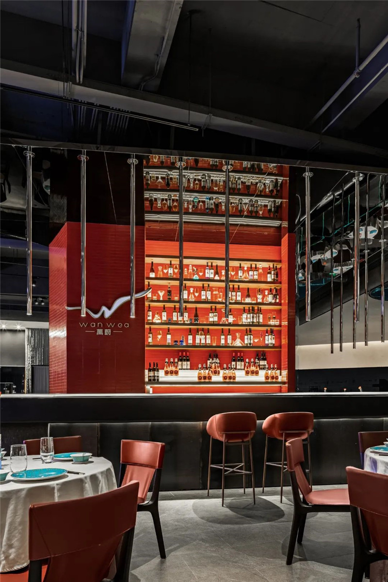 萬蔚餐廳成都世茂店餐廳設計