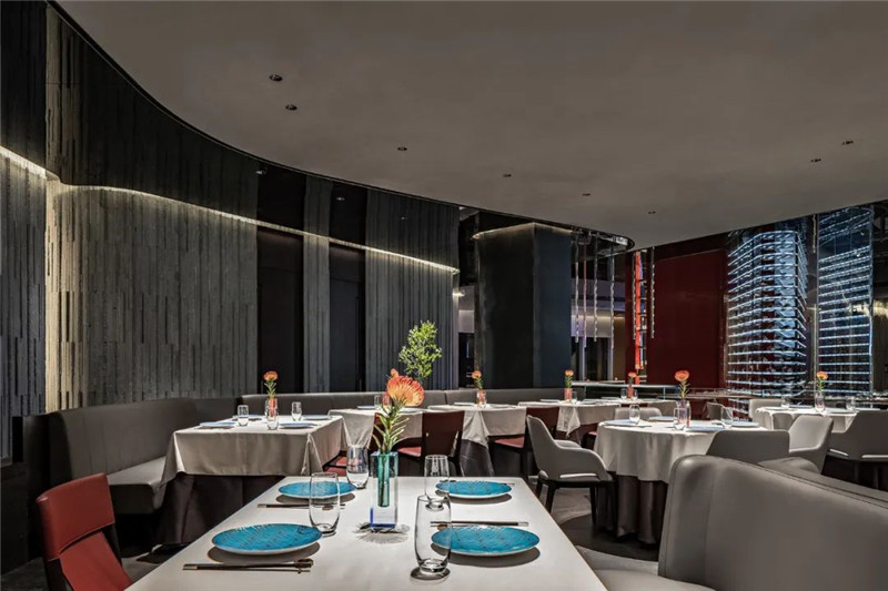 萬蔚餐廳成都世茂店餐廳設計
