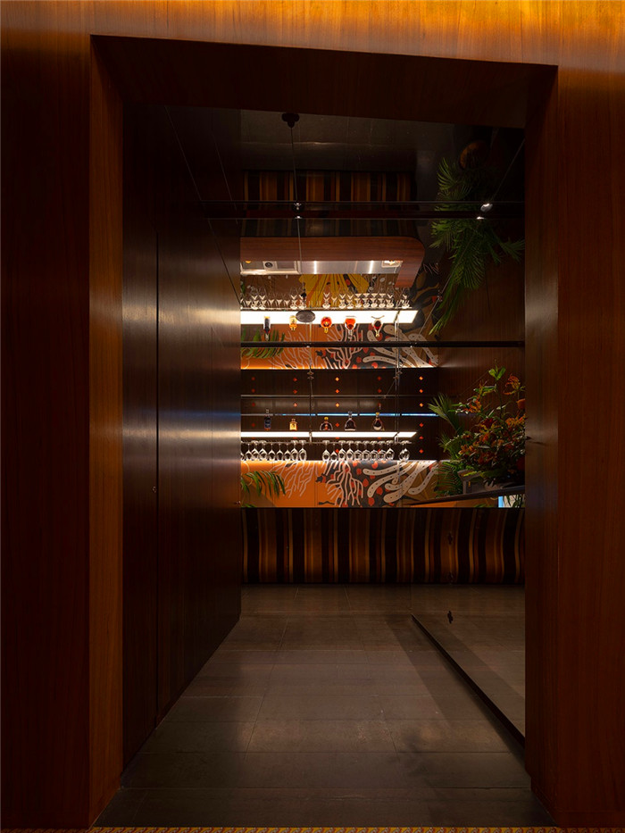 滿潮薈·中式海鮮火鍋餐廳設計