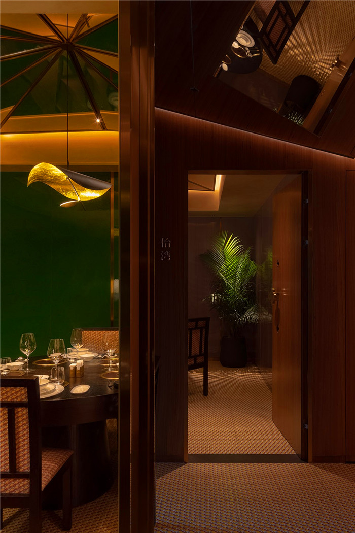 滿潮薈·中式海鮮火鍋餐廳設計